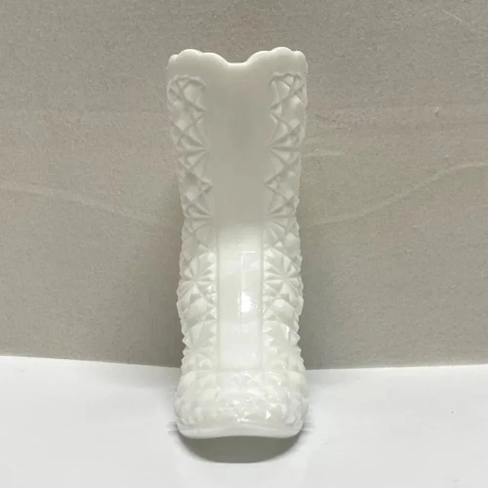 Vintage Fenton Milk Glass Dairy Button Boot 4.25